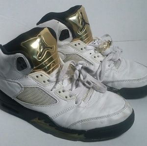 Air Jordan 5 gold coin size 8